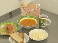 С января в селах и малых городах Саратовской области родители перестали платить за питание