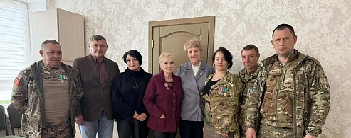 Волонтеры встретились с общественными деятелями регион