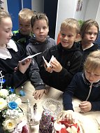 Второклассники побывали в отделе ЗАГС