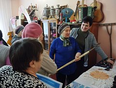 Работники культуры  провели обзорные  экскурсии для пожилых односельчан