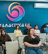 Молодой педагог покоряет «Галактику»