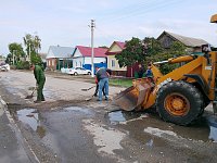 Идет ремонт дорожного полотна
